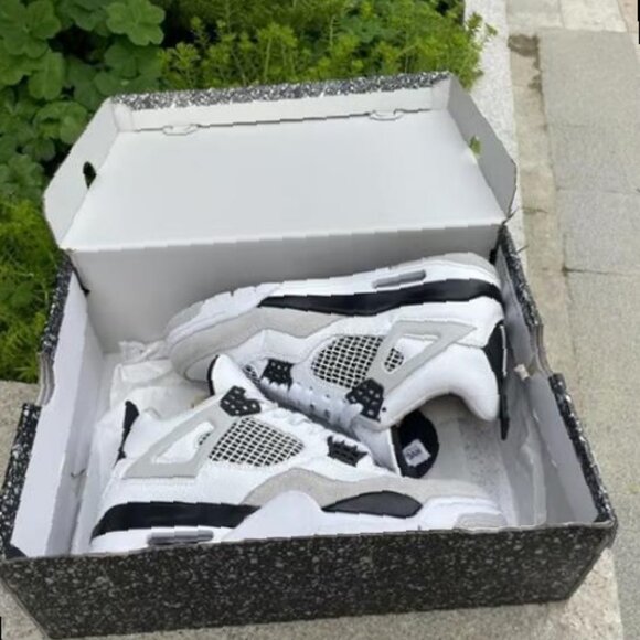 Jordan 4 military black size 42 - Picture 5 of 5